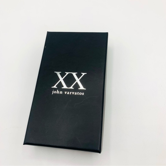 John Varvatos XX Crown Emblem Keychain Silver Tone NIB Giftable - Picture 5 of 6